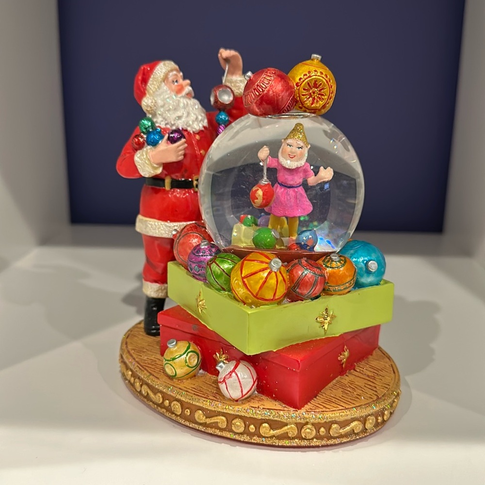 Christopher Radko Santa Mini Snowglobe